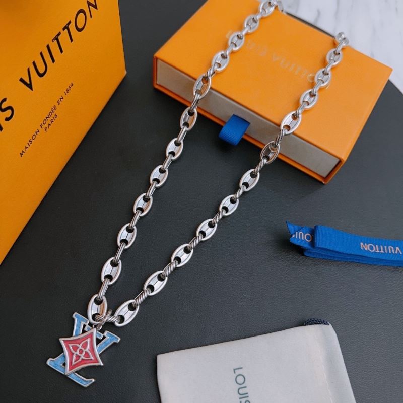 Louis Vuitton Necklaces - Click Image to Close